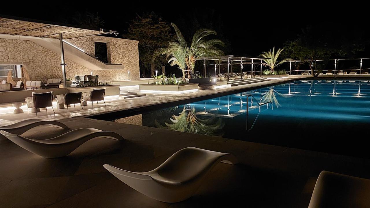 Mokuti Etosha Villa Намутони Екстериор снимка